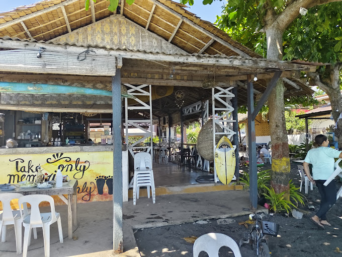 G & D BEACH CAMP